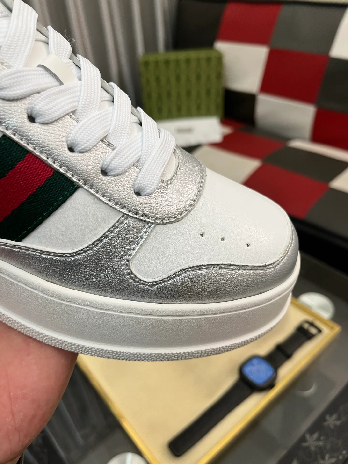 Men's Men's Shoes💰: 380⌚️⌚️[GUCCI] Gucci men's latest white shoe series casual shoes! The official website is built 1:1. Upper: Made of imported cowhide, with electric embroidery ➕Inner lining: Made of high-quality first-layer pigskin, soft and comfortable. Picky material selection and exquisite workmanship give you the best enjoyment. Size: 38-444️⃣Colors available